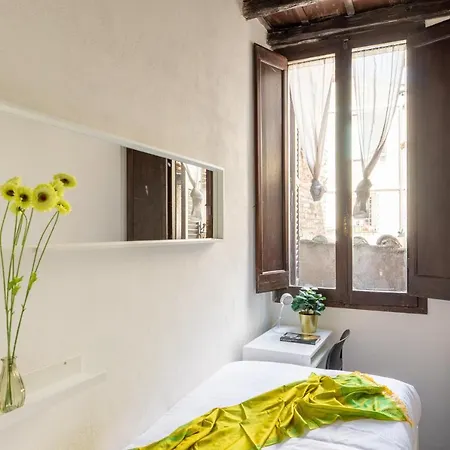 Iflat Lovely Flat In Navona Apartment